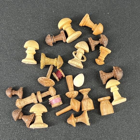 Dollhouse Miniature M Hunt Smoke Bush Wood Lidded Mushroom Jars New Zealand Set - Picture 3 of 16